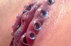 labia stretched piercing ive nirvana keres tumbex