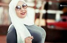 hijab chicas curvas muslim árabes batang arabes guapas atletas bellas rellenas curvilíneas lancap fatale muslims baddies atractivas