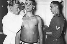 medical examination soldier alamy 1935 stock