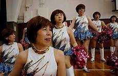 pom japan squad lansia reuters jepang senior grannies cheerleader anything pur takino founder fumie enerjik asal aksi cronache sorak pemandu