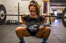 powerlifting squats bodybuilding workouts crossfit