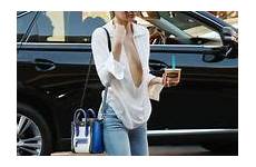 kendall jenner braless espadrilles chanel kylie piso selena tacones stealthelook usando neckline blouses plunging flawless calles tricou brave stil blusa