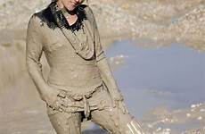 wam messy muddy mudding jumper wetsuit gunge muddyhighheels kleidung