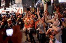 gras mardi women why beads flash orleans parade gif gifs boobs do their show giphy people most