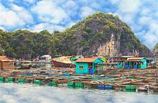 halong galleggiante villaggio asiatico asiatica