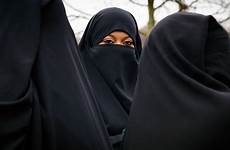 muslim niqab women hijab burqa niqabs pandemic islam face clothing vanityfair brought acceptance level has person story hijabi august niqaab