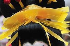 oiran geisha geishas combs mura maiko okiya hairstyle prostitutas maikos photostream