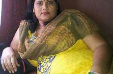 telugu aunties andhra aunty unsatisfied saree housewife