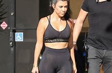 camel toe celebrity kardashian kourtney sports spandex cameltoe tights ass sexy shocking calabas toes most bra moments through pants showing