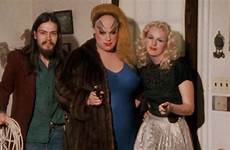 pink flamingos danny mills crackers waters john mary 1972 vivian pearce divine cotton babs johnson movie actor article