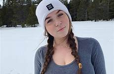snow bunny cold snowbunny girl reddit women boobs comments small woman its