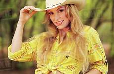 cowgirl cowgirls dissolve sexy hot country women girl oahu outfits hawaii portrait western cowboys wear sold