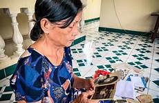 reunites vietnamese woman who pham
