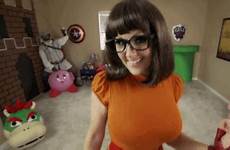 gif sexy velma cosplay griffin angie boobs big scooby doo visit animated