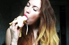 bananas banane banana eat izismile mangiare cina vietato erotico sensul china