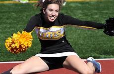 cheerleader splits jump