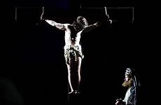 crucifixion plays mystery york yorkmix minster