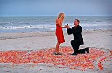 propose valentine proposal romantic quotes couple beach wow style humour interesting january comment