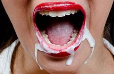 sperma mund wants schlucken gezond zit zaad zaadlozing waar er bocca sporca