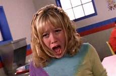 lizzie mcguire duff hilary outdated channel bustle nostalgic sorts 00s