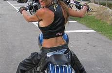 biker harley davidson hot girl chicks motorcycle girls chaps bike babes motorcycles ladies bikes sexy lady motorbike bikers noob helping