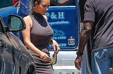 kardashian kim spanx malfunction leaving accidentally kimble akm