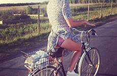 perry katy sexy girls bike bicycles her ride underwear pert ass naked cheeky butt bum mood put will shows flashes