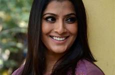 busty indian india actress women desi girls selfie choose board photography