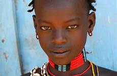tribes tribe teenage africana ethiopia ethiopian banna necked xxx tribais povos africanas etiópia shacara pessoas