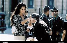 malena bellucci monica 2000 film tornatore giuseppe films copyright title only visual icon cevallos reproduction provided handout medusa distributed fabian