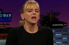 anna faris fakes orgasm