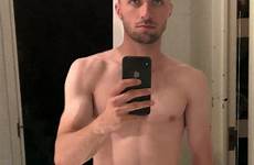 squeezie tumblr nu naked le tumbex french youtubers male miroir devant prend se