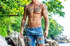 ripped skinny shredded