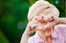 grandma grandmother grandpa cataract seniors positivity olathe cedar mayor seguros usatoday servicio