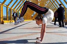 handstand bridge contortion flexible alesya training