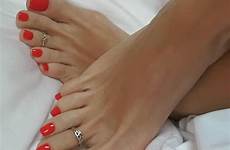 toe pieds vernis rouge toenails toes pied orteils pies ongles jolis