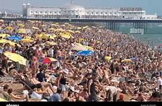 brighton beach crowded pier england east alamy