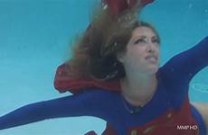 drowning underwater supergirl
