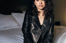 alessia cara def jam here hot year wallpapers wallpaper signing talks huge stone cumming keep next big beautiful android quality