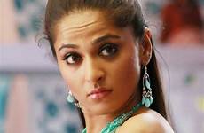 anushka shetty hot sexy stills navel dance show actress scene tamil yamudu sheety saree beautiful ae