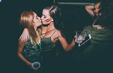 club night kissing girls people kiss sex meet working pilerats guy 1mm gap closer realise lips until between there look