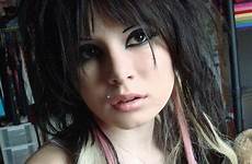 emo girls cute girl sexy hot beautiful dirty hair pix style wallpapers izismile girlx styles late night show 2009 wallpaper