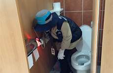 toilet korea camera hidden paper holder female infrared scans detector jeong kim se official times glimpse hunters seoul into