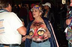 gras mardi orleans body painting 2004 ladies during paint somewhat might better popular some here