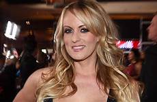 stormy daniels clifford refusing arrested officer columbus urinate gregory nbcnews