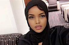 minnesota miss halima usa aden muslim teen somali hijab first burkini beauty pageant wears hiiraan compete woman american bbc nov