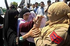 muslims muslim kashmir police srinagar wsj confront