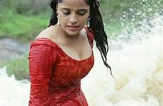 indian wet hot actress desi bajpai girl women pia river beautiful bathing girls dress salwar actresses india cute piaa body