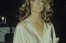 farrah fawcett 70s actresses famous 80s who supermodels actress her copied lit forget locks smile every during any woman were