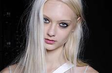 kusakina nastya russian hair blonde model platinum curly color fashion beauty ice